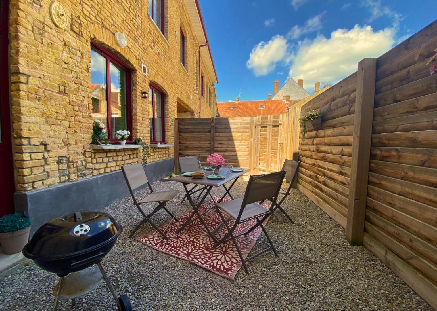 Appartement - Parking Prive Gratuit, Proche Centre-Ville Et Gare De Saint-Omer Saint-Omer (Pas-de-Calais) Exterior foto